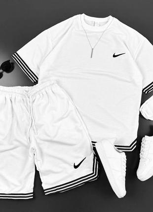 Белый летний мужской спортивный комлпетк костюм оверсайз nike