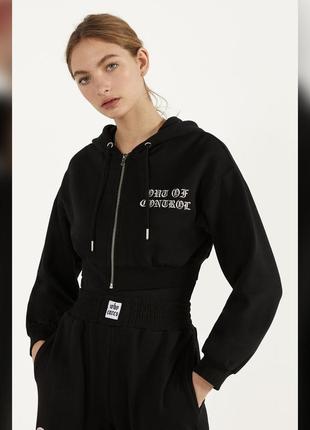 Свитшот объемный укороченный bershka