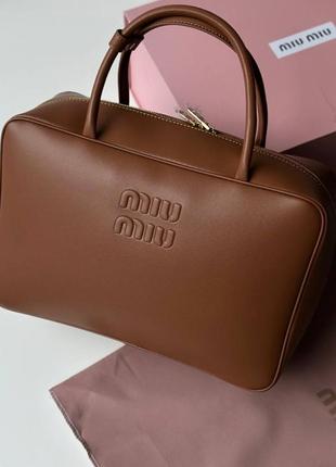 Сумочки miumiu