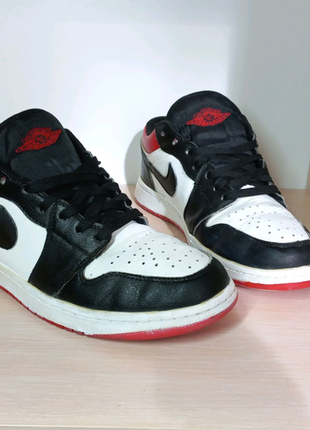 Чоловічі кросівки nike air jordan retro travis scott