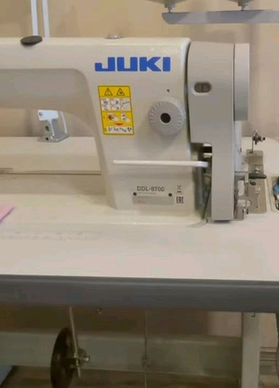 Продам промислову прямострочну швейну машину juki ddl-8700.2 фото