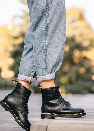 Женские ботинки dr.marten 1460 black (чёрная подошва)