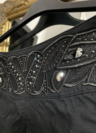 Нарядный чёрный костюм sassofono