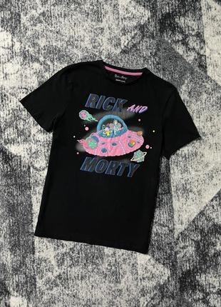 Футболка rick & morty