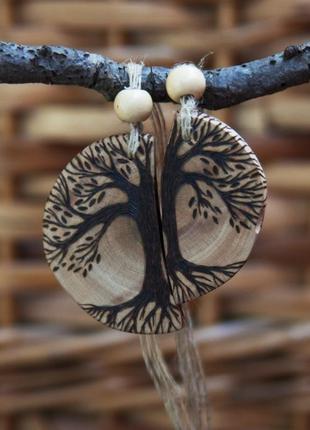 Дерев'яний кулон-половинки для двох "дерево життя". пірографія.2 фото