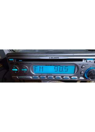 Автомагнітола majestic б/ в