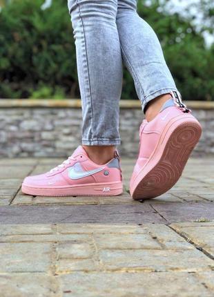 Nike air force 1 lv8 (рожеві)7 фото