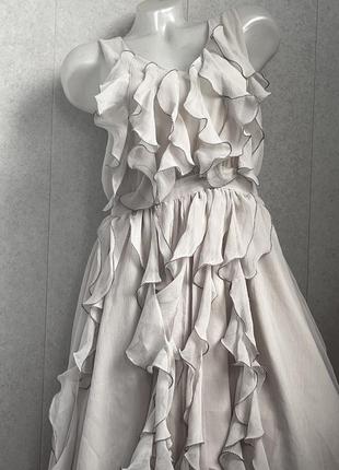 Невероятное платье платье с асимметричным низом2 фото