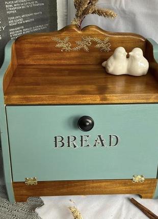 Хлібниця з дерева bread , в наявності2 фото