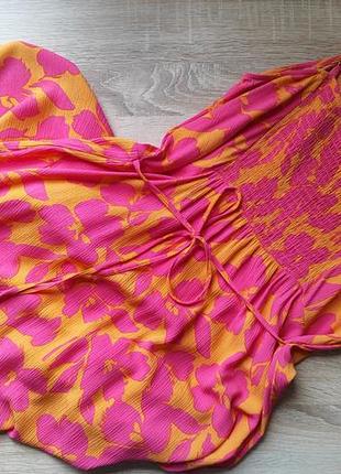Яркое летнее платье сарафан с цветочным принтом меди4 фото