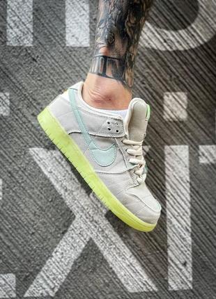 Жіночі кросівки Nike Air Force 1 Low Gorge Green Hoodies