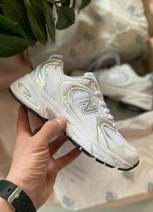 Женские кроссовки colaboración entre Action Bronson y New Balance