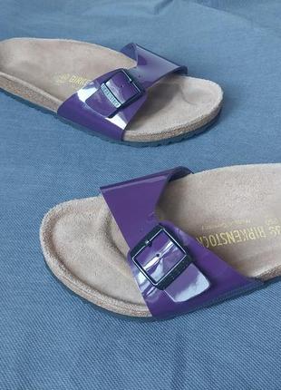 Шлепанцы оригинальные из лакированной кожи birkenstock (неместя) р 396 фото