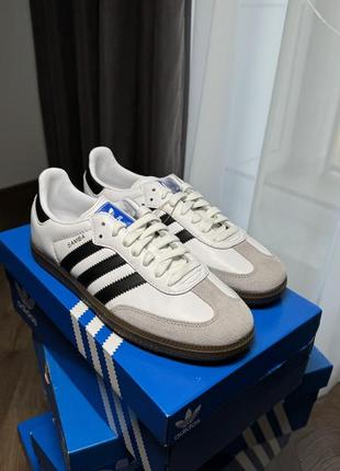 Adidas samba