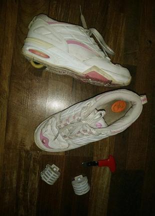 Кросівки з роликами heelys. розмір 38