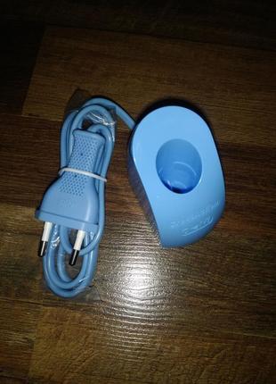 Зарядний пристрій до зубної щітки oral-b