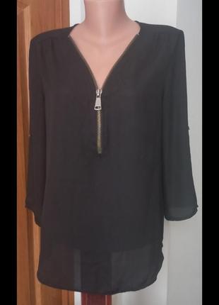 Черная блузка с молнией 46-48розм