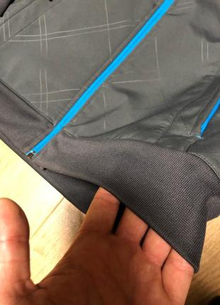 Nike размер м. куртка/софтшелл4 фото