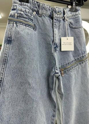 Трендовые женские джинсы 👖 с молниями на штанине в стиле zara10 фото