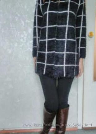 Кардиган в клітку, травичка