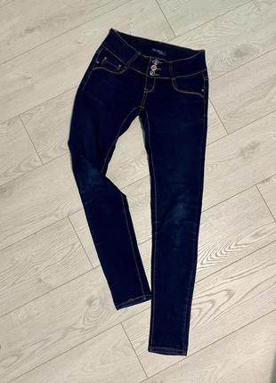 Джинси темние