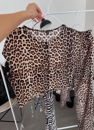 Костюм двойка зебра леопард спортивный комплект укороченная футболка широкие брюки штаны палаццо на резинке черный белый коричневый бежевый8 фото