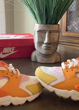 Кросівки nike air huarache hyper pink summit white