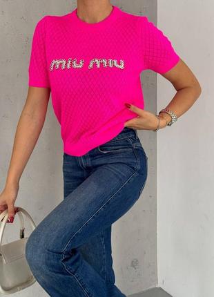 Женская яркая трендовая черная футболка в стиле miu miu с бусинами и камешками мягко3 фото