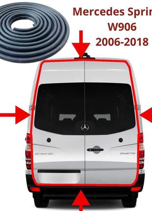 Уплотнитель на заднюю дверь mercedes sprinter w906/crafter 2006-2018