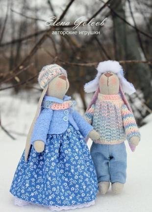 Пара зайчиків "снігові"