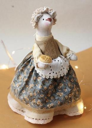 Мышка-хозяйка с яблочным пирогом""