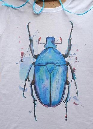 Футболка з авторським принтом "жук"