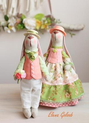 Влюблённые зайцы подарок  на свадьбу ( салатовый с розовым)4 фото