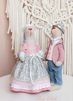 Влюблённая пара зайцев ( пепел розы с бирюзовым)