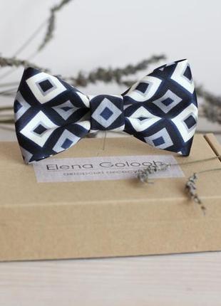 Бабочка из натурального шелка бело-серые квадраты