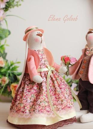 Пара зайців «коралове весілля»(поларунок на річницю)