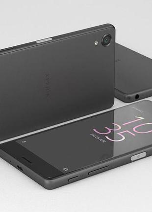 Мобільний телефон смартфон sony xperia x f5121 3/32gb black ref - екран 5'', 1 sim, 2620 маг, з гарантією