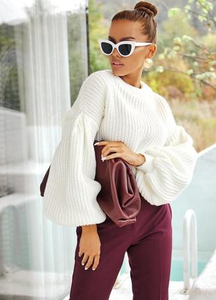 Свитер с обьемными рукавами