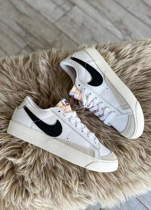 Стильні жіночі кеди nike blazer low 77 vintage white black білі