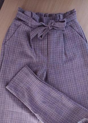 Класні високі брюки