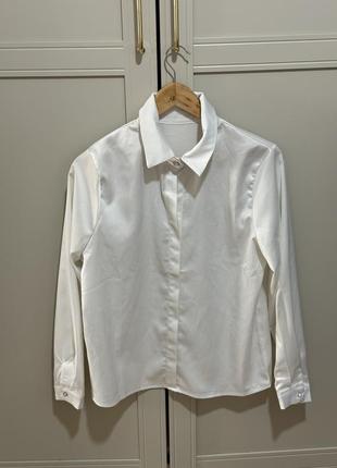 Шовкова блуза в стилі zara