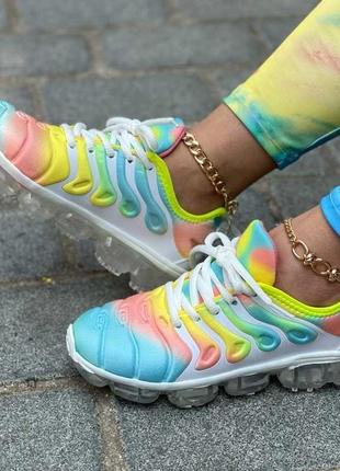 Новая женская обувь кроссовки цвета радуги