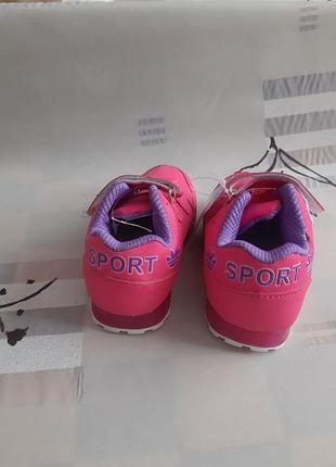 Кроссовки для девушки 3