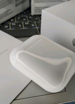 Airpods 2