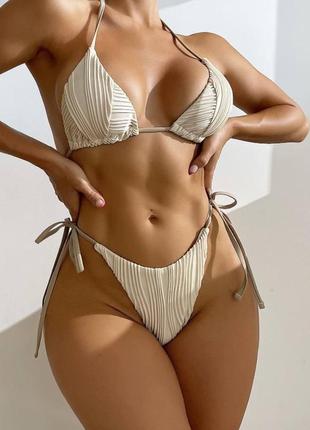 Стильний купальник в бежевому кольорі з фактурної тканини  s,м,l