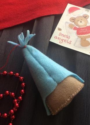 Новорічний декор гном на ялинку з фетру новорічна іграшка на ялинку4 фото