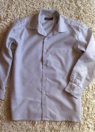 Рубашка белая в тонкую полоску