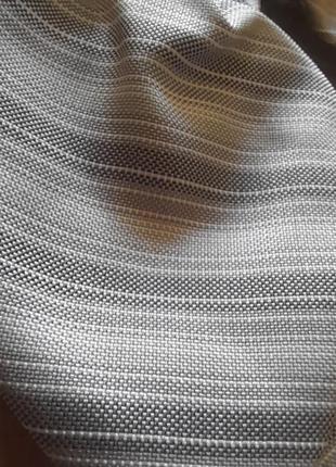 Трендовая шелковая объемная резинка скранчи для волос из натурального шелка2 фото