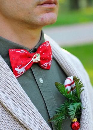 Вышитая галстук-бабочка "christmas magic"10 фото