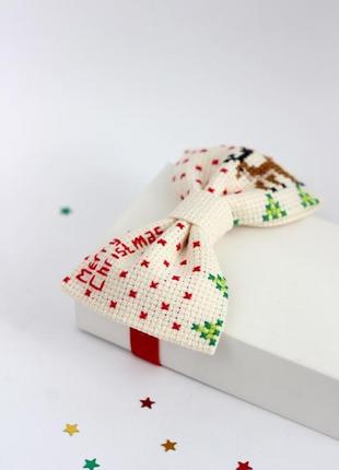 Вышитая галстук-бабочка "merry christmas"6 фото